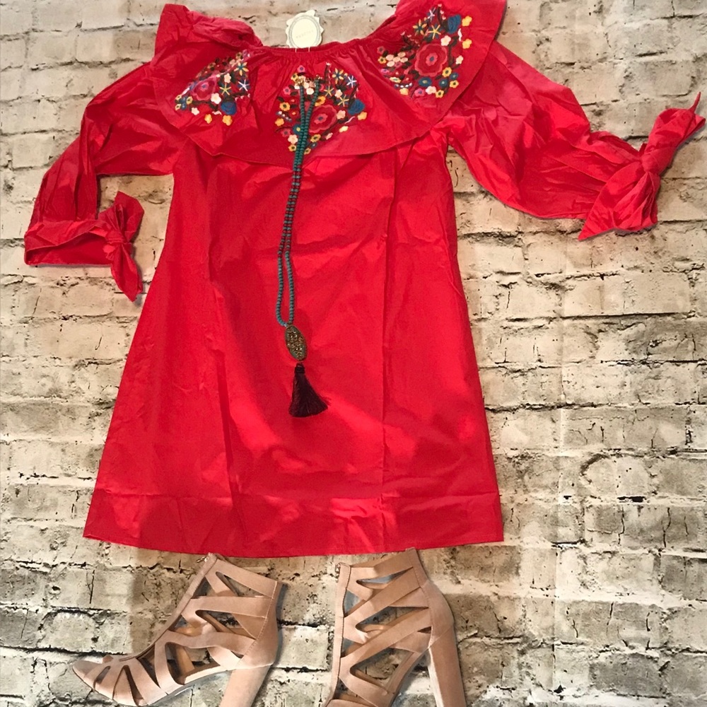Vibrant Red Embroidered Dress w/ bow tie sleeves!